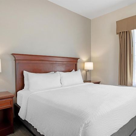 Best Western Plus Executive Hotel & Suites Sulphur Exterior photo