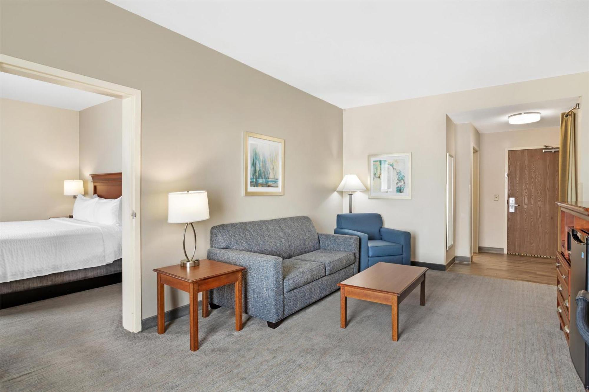Best Western Plus Executive Hotel & Suites Sulphur Exterior photo